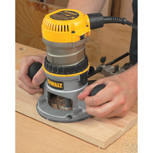 DeWalt DW616 Heavy Duty Fixed Based Router Kit 11A 1 3 4 HP