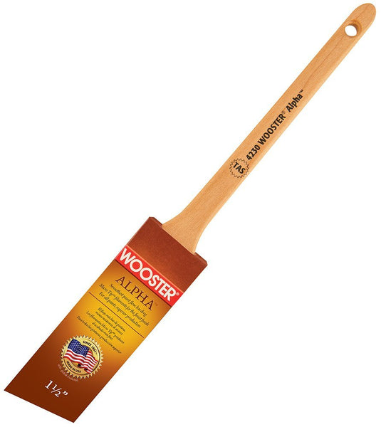 Wooster® 4230-1-1/2 Alpha™ Thin Angle Sash Paint Brush, 1-1/2"